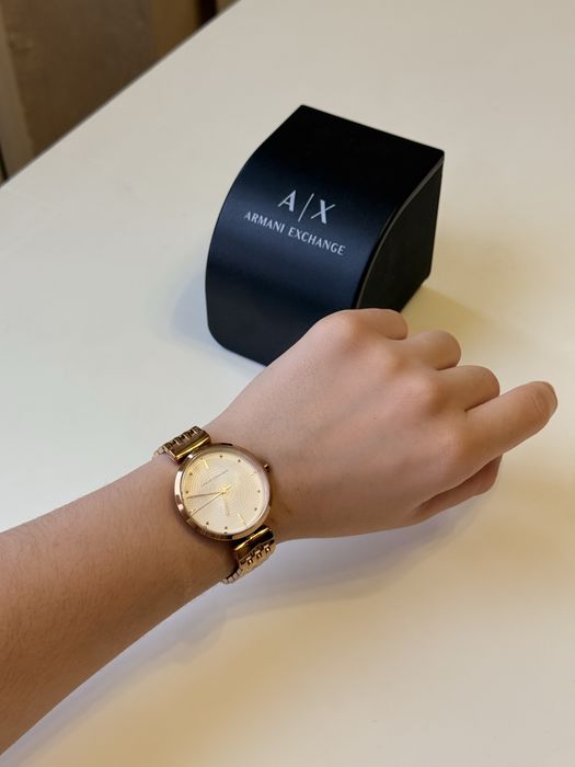Годинник Armani Exchange жіночий
