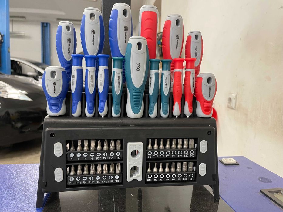 Автосервіс. Розвал 3Д. Фарбування автомобілів.  СТО.