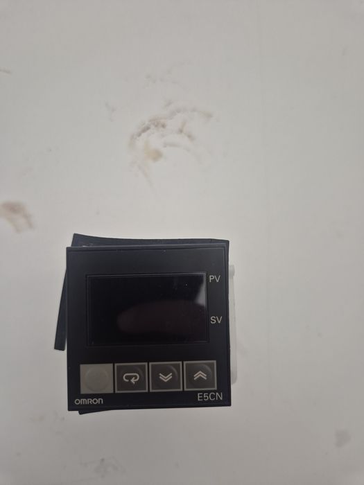 Controlador temperatura omron