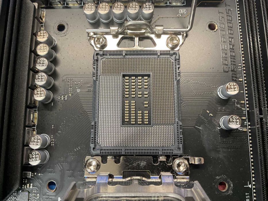 Материнська плата MSI MAG Z690 Tomahawk WiFi DDR4 ТОП!