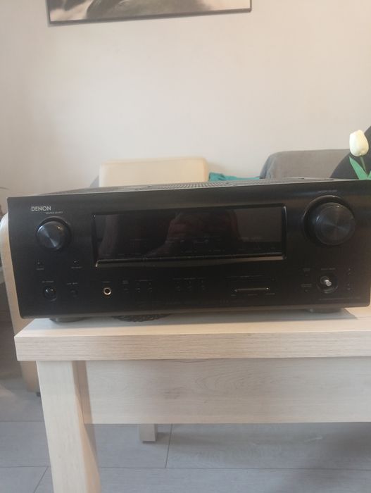 Amplituner Denon