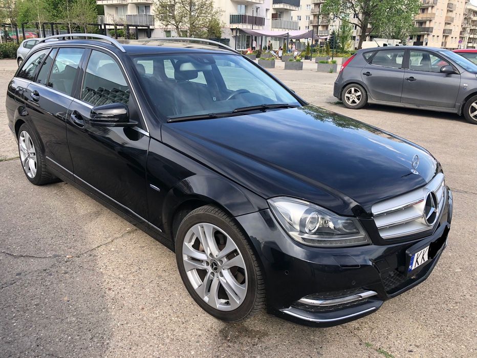 Продаю Мercedes C180 2011р дизель пробіг по Бельгіі 165 000км 8000€