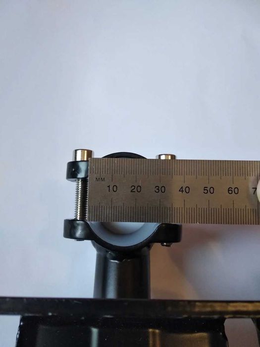 Багажник консольный алюминиевый на трубу седла эксцентрик или болты