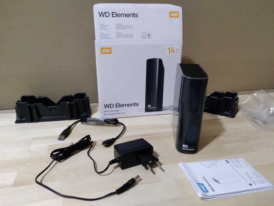 Внешний жесткий диск 3.5" USB 14.0TB WD Elements  (WDBWLG0140HBK-EESN)