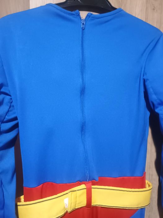 Strój Superman z mięśniami