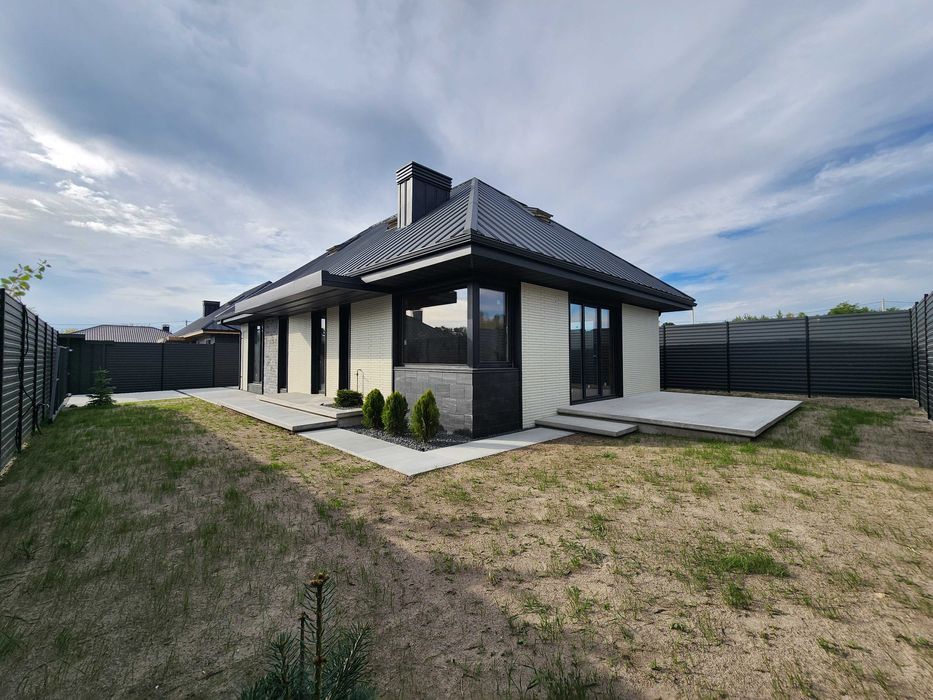 Від забудовника! Продам будинок, газ, світло, вода. Телефонуйте.