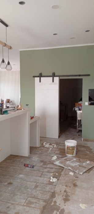 Pladur tectos falsos pintura azulejos remodelação 

Faço todo o tipo d