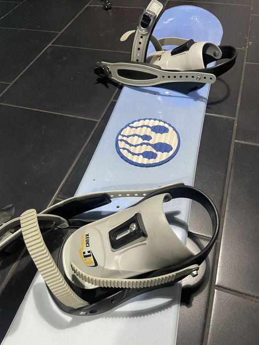 Deska snowboardowa na sprzedaż