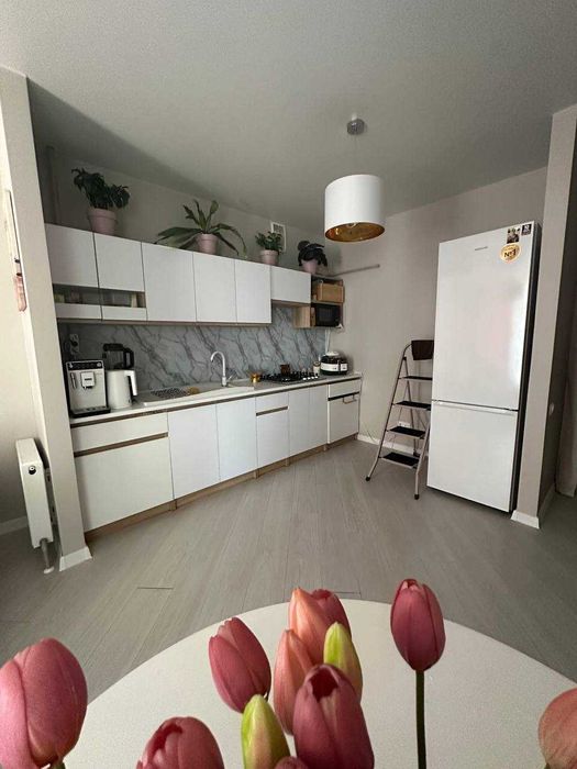 ПРОДАМ:2-х к.кв.,в новом доме,3 этаж,евро-ремонт,свое отопление