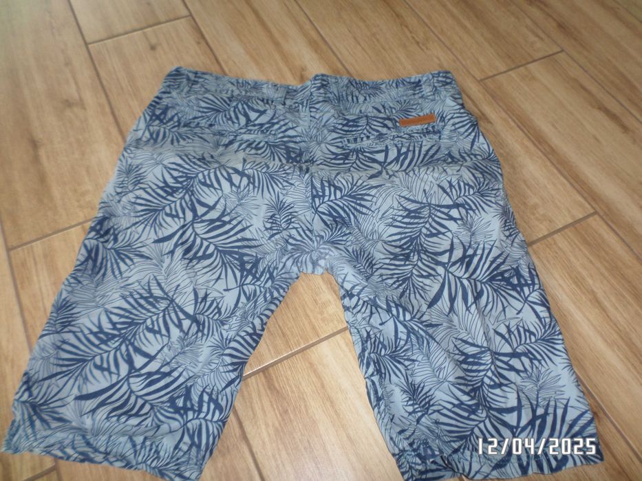 super spodenki męskie -szorty letnie-CROPP-rozm-32-L