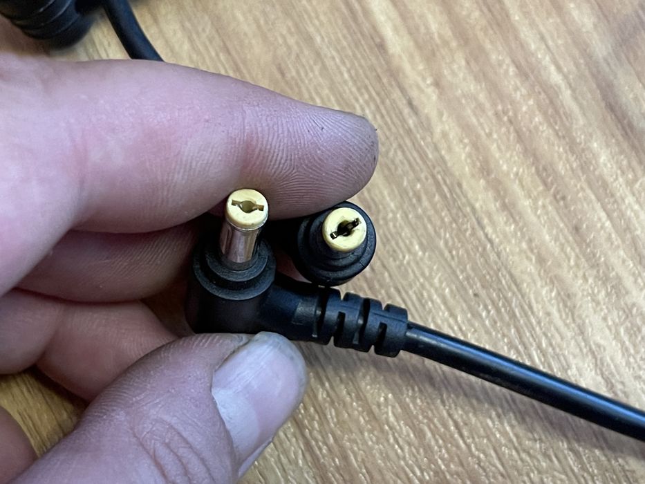 Блок питания ноутбука асус ASUS ACER айсер леново на запчасти состФото