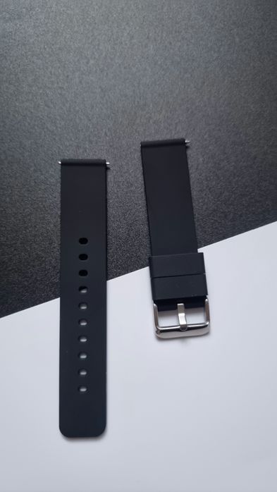 Bransoleta unisex ULLCHRO z gumy ze stalowym zapięciem w kolorze srebr