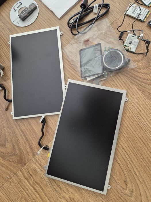 Baú dos PC's **Oportunidade** Tudo 25€