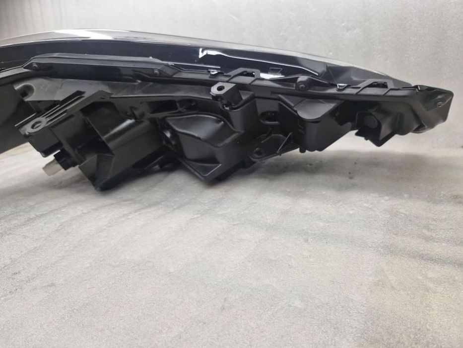 lexus nx ii lampa lewa/prawa komplet