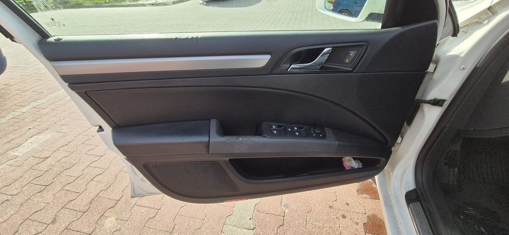 Skoda Superb 2 II. 2.0 TDI DSG automat 140km