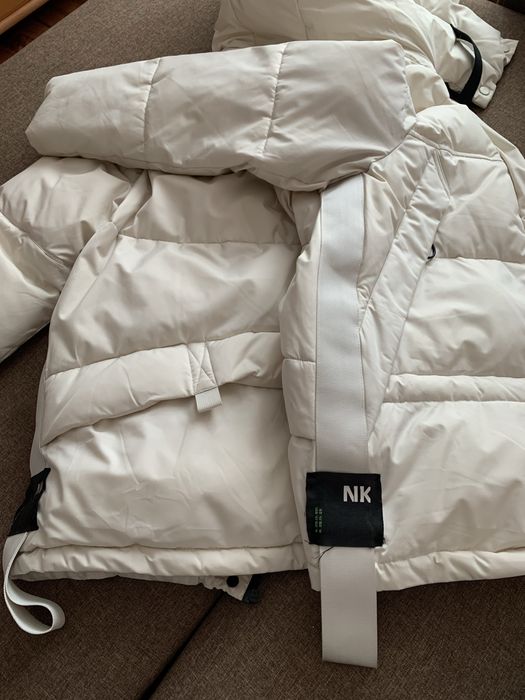 Крутий пуховик куртка