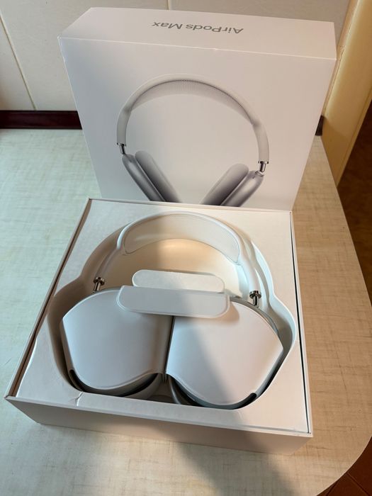 AirPods Max Silver with White Headband (MGY J3AM/A)