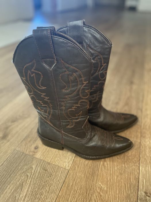 Чоботи ,козаки,ковбойки ,сапоги