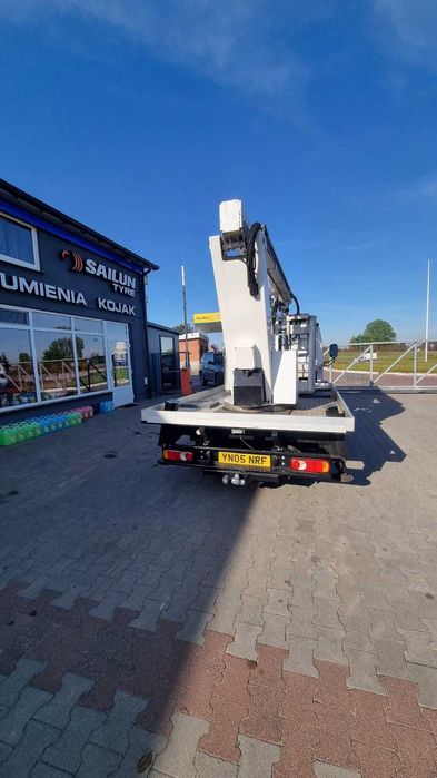 Zwyżka Nissna Cabstrak