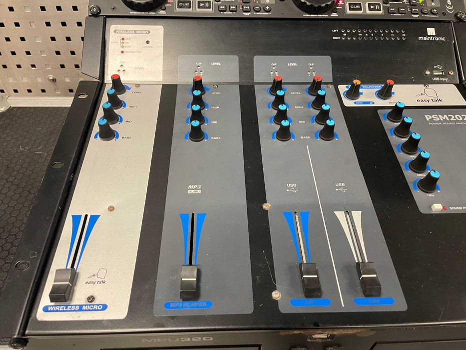 Powermikser Maintronic PSM-202 CD/MP3 USB,  Talkover, EQ,  2x400W w 4R