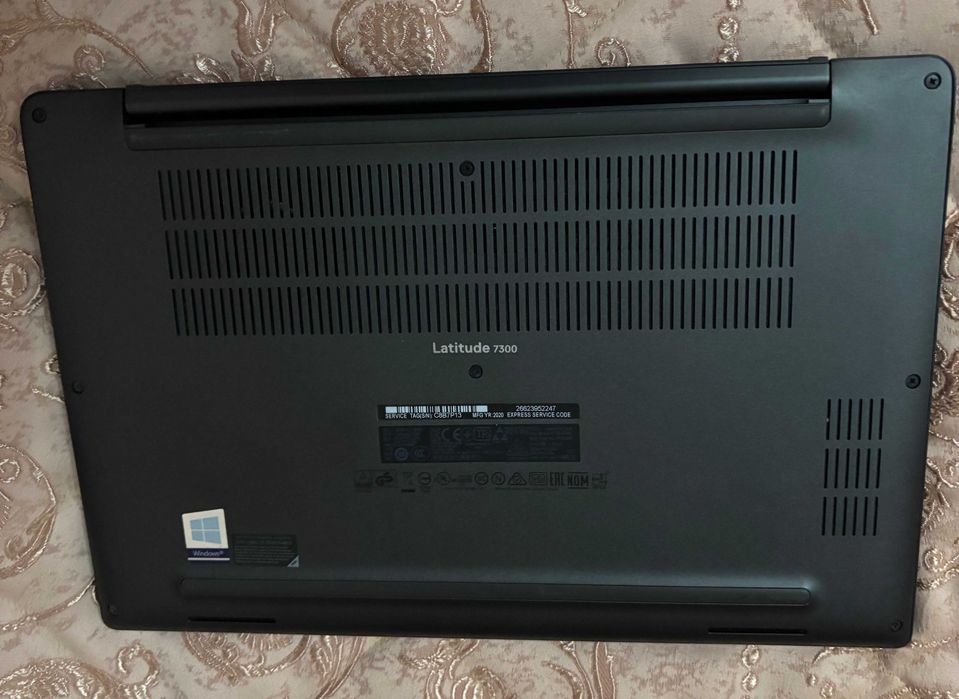 Ноутбук Dell Latitude 7300, i7-8665U, ОЗУ 32 Гб, Windows 11 Pro