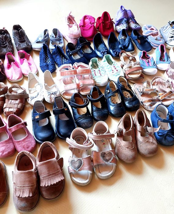 Lote grande de sapatos 18 ao 33