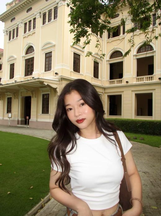 Canon IXUS 1100 HS СЕНСОРНИЙ Цифровий Вінтжаний Фотоапарат Мильниця