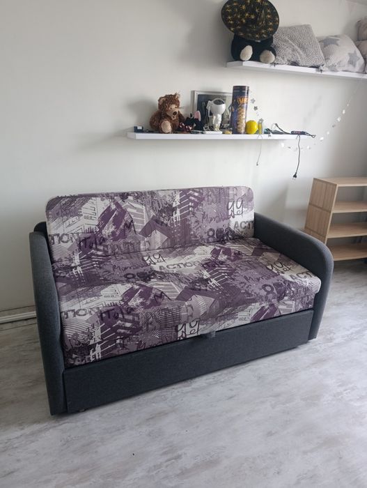 Диван в чудовому стані