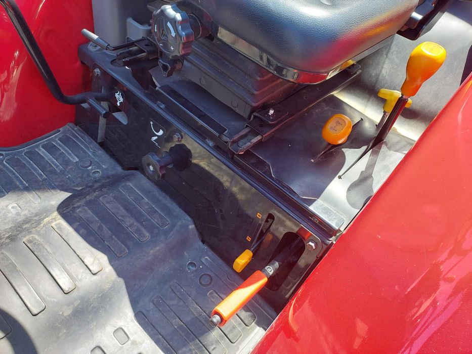 Trator YANMAR novo