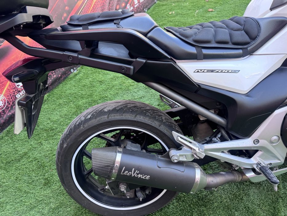 Honda NC 700S em muito bom estado