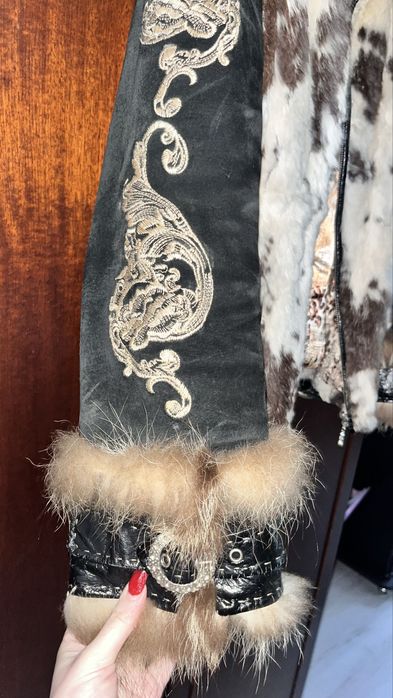 Продам курточку