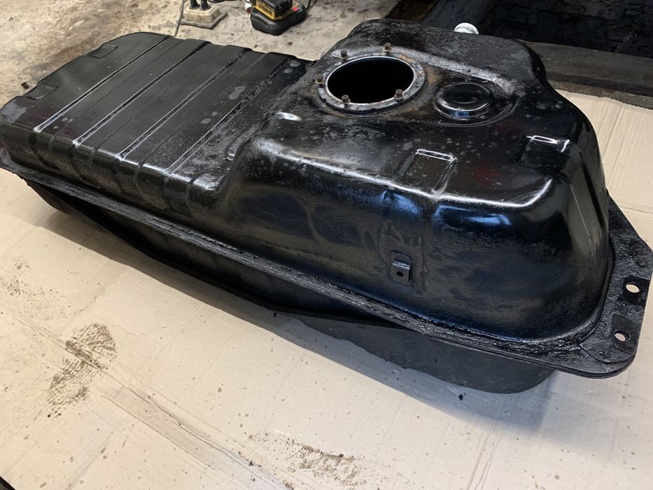 Бак паливний Кіа Соренто 2.5 дизель, бак топливный Kia Sorento 1