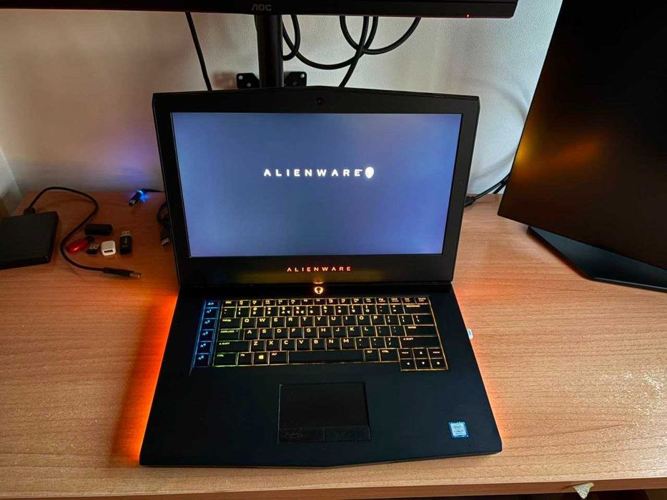 Alienware R4 15''