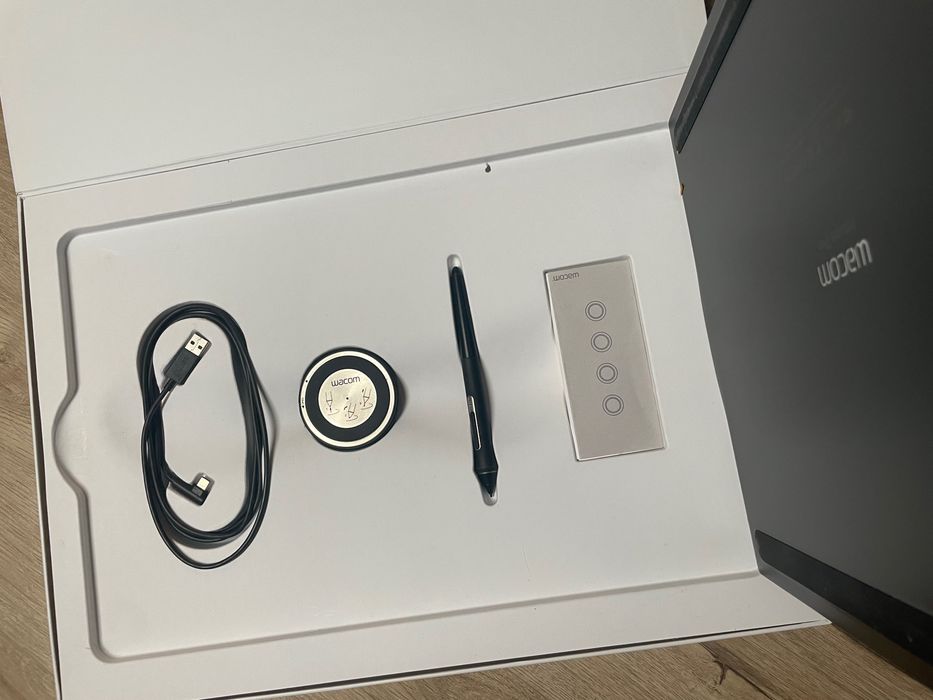 Tablet graficzny Wacom Intuos Pro L
