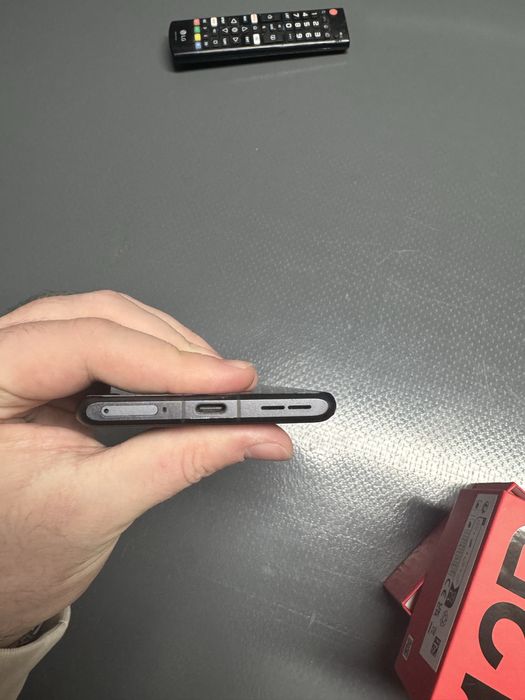 OnePlus 12R – 256GB – Como Novo!