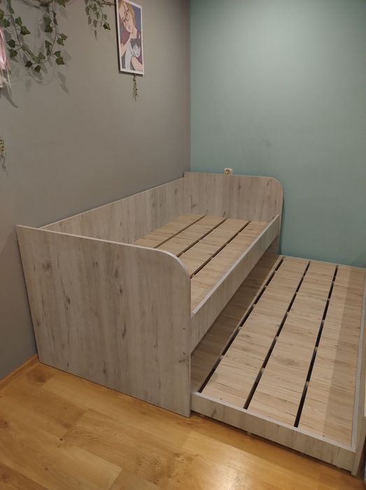 Sprzedam łóżko młodzieżowe