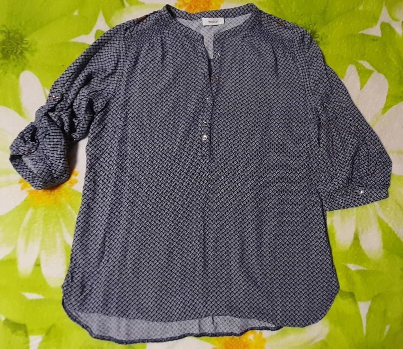 3 жіночі блузи  в дуже гарному стані з Німеччини.