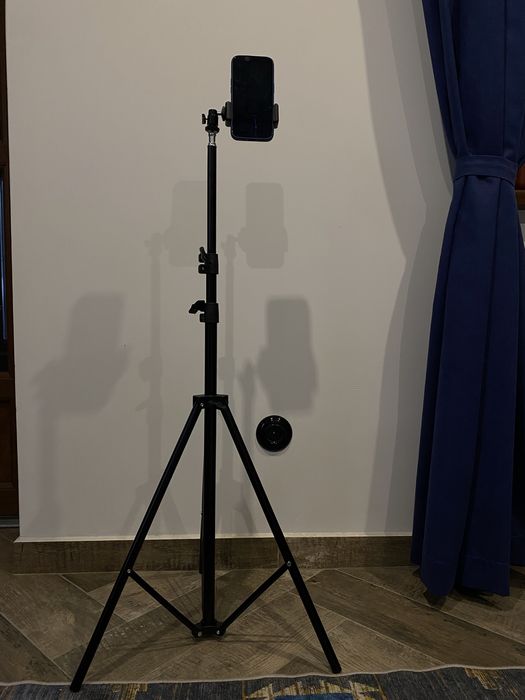 Штатив для телефону тринога