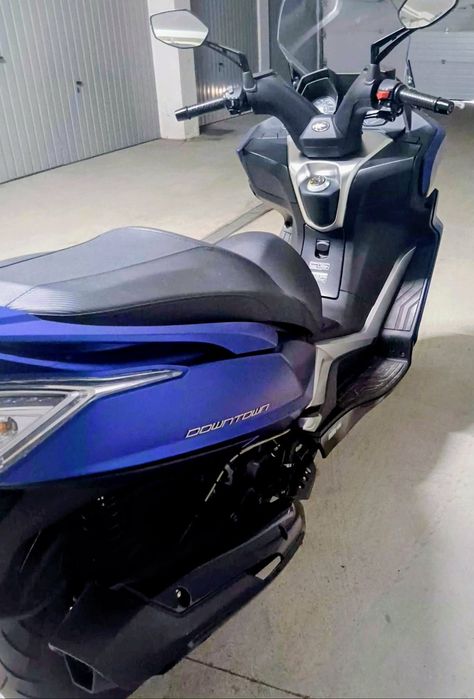 Kymco Downtown 350