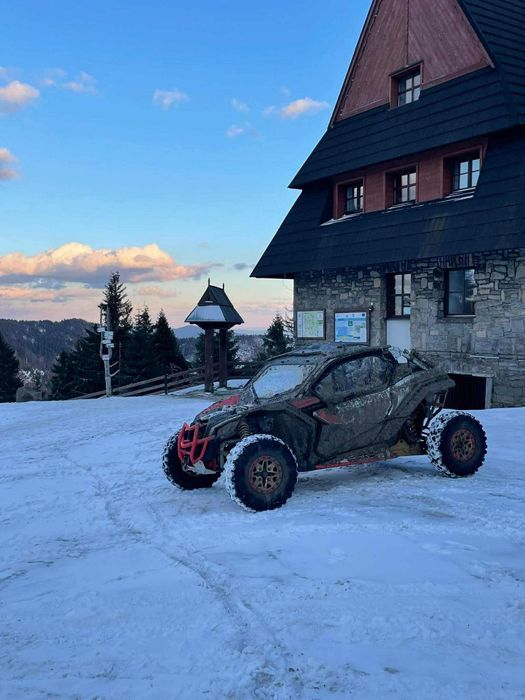 Wynajem maverick can am x3