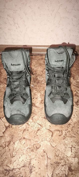 Тактические ботинки LOWA Zephyr GTX