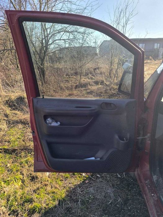 Двері дверка передня ліва Citroën Jumpy 1