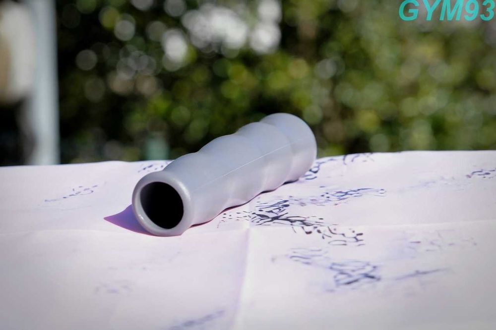 Rączka anatomiczna szara