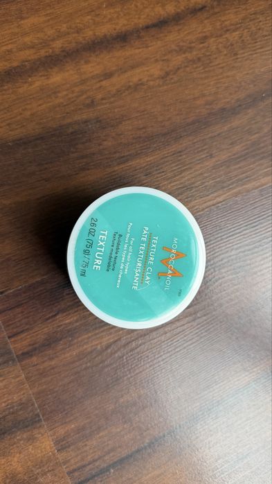 Moroccanoil texture clay 90%!!