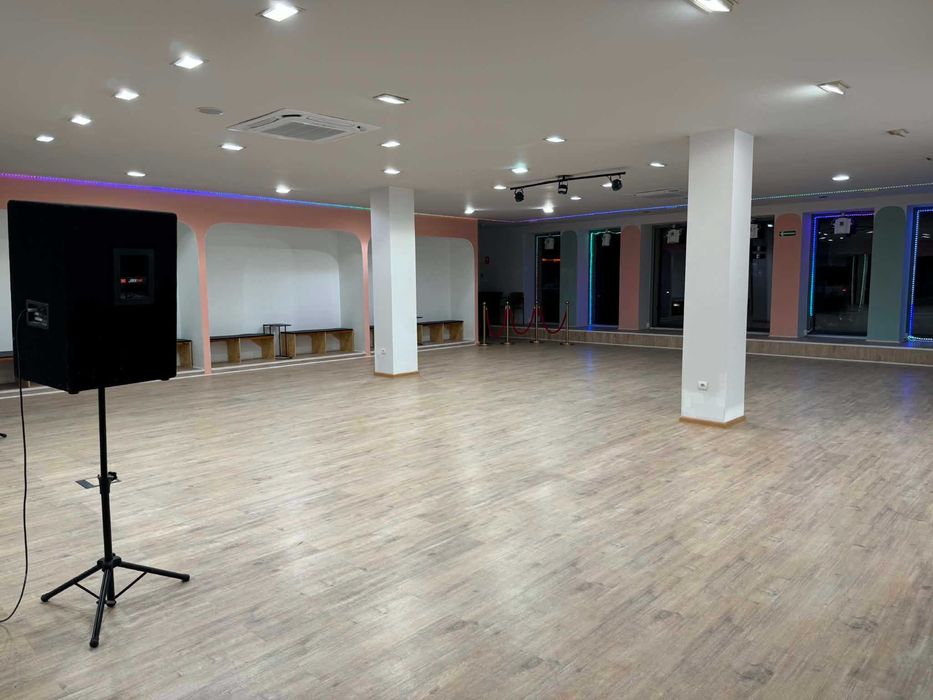 Duża sala na imprezy, warsztaty w centrum Poznania