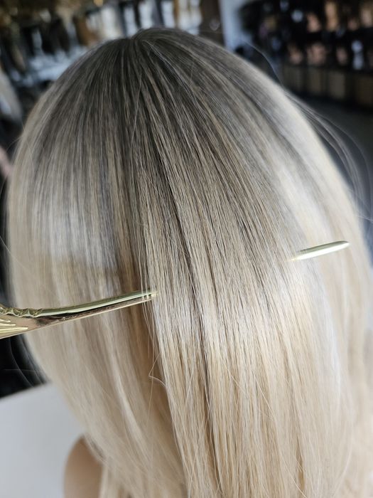 Topper Natasza słoneczny blond 3D z odrostem naturalny efekt zagęszcze