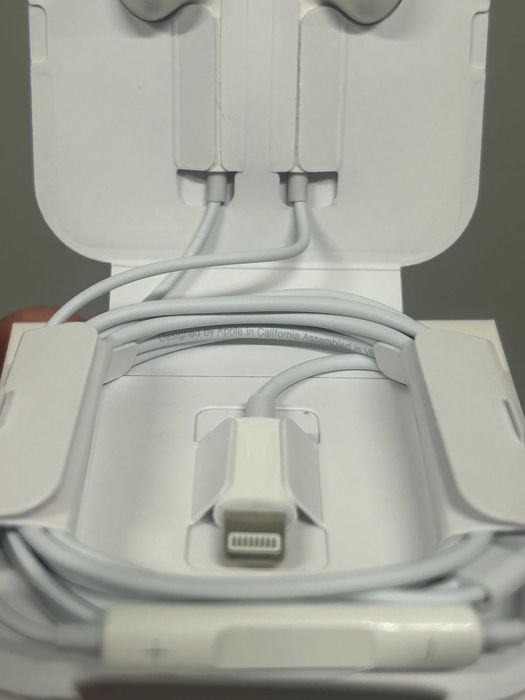 Навушники Apple Earpods Lightning провідні еарподс для айфону iphone