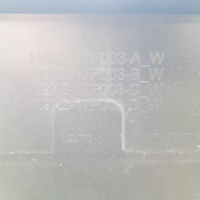 zderzak przód Range Rover Sport V 22-