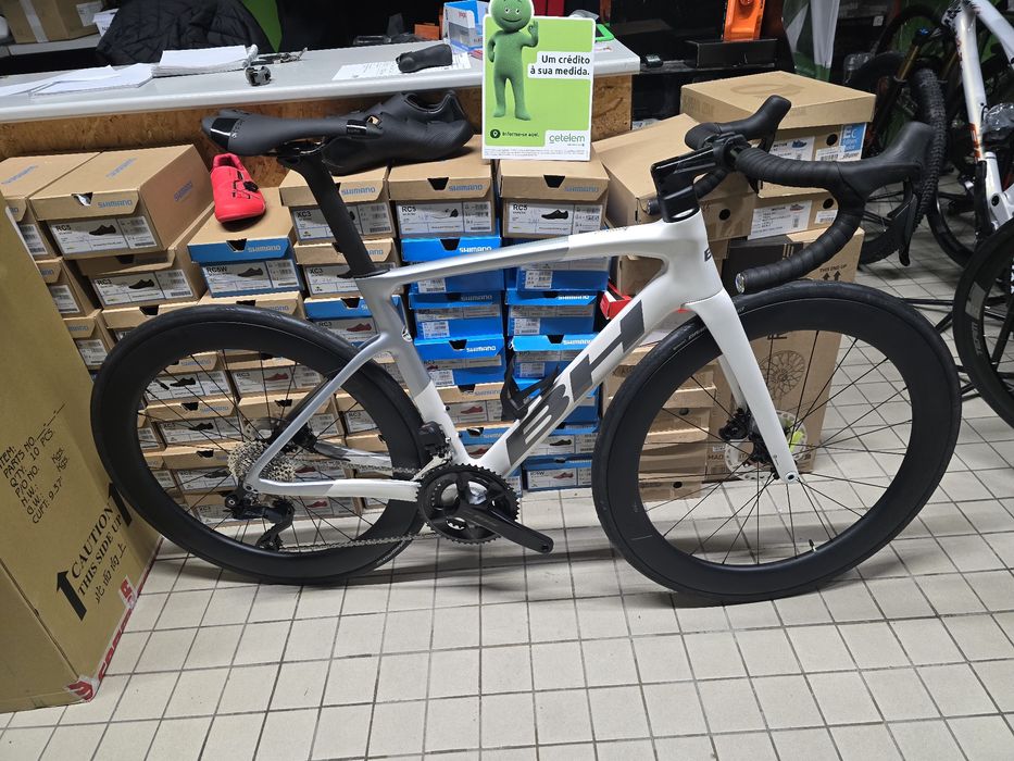 Bh rs1 105 di2 rodas de carbono ultimas unidades
