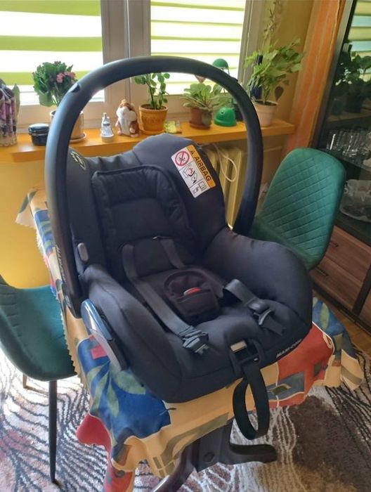 Автокрісло для немовлят